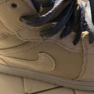 Retro limited color high top Air Jordan size 7.5